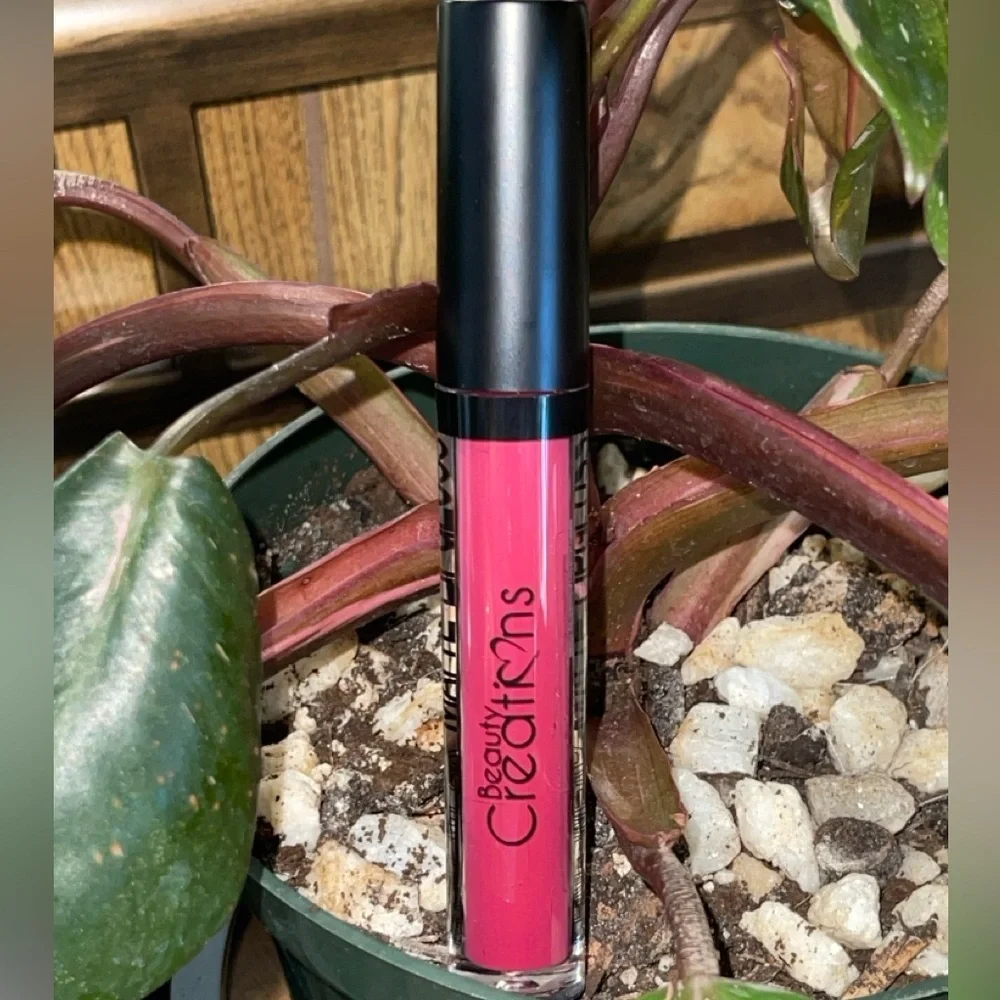 BEAUTY CREATIONS Matte Lip Gloss In Kiss Me